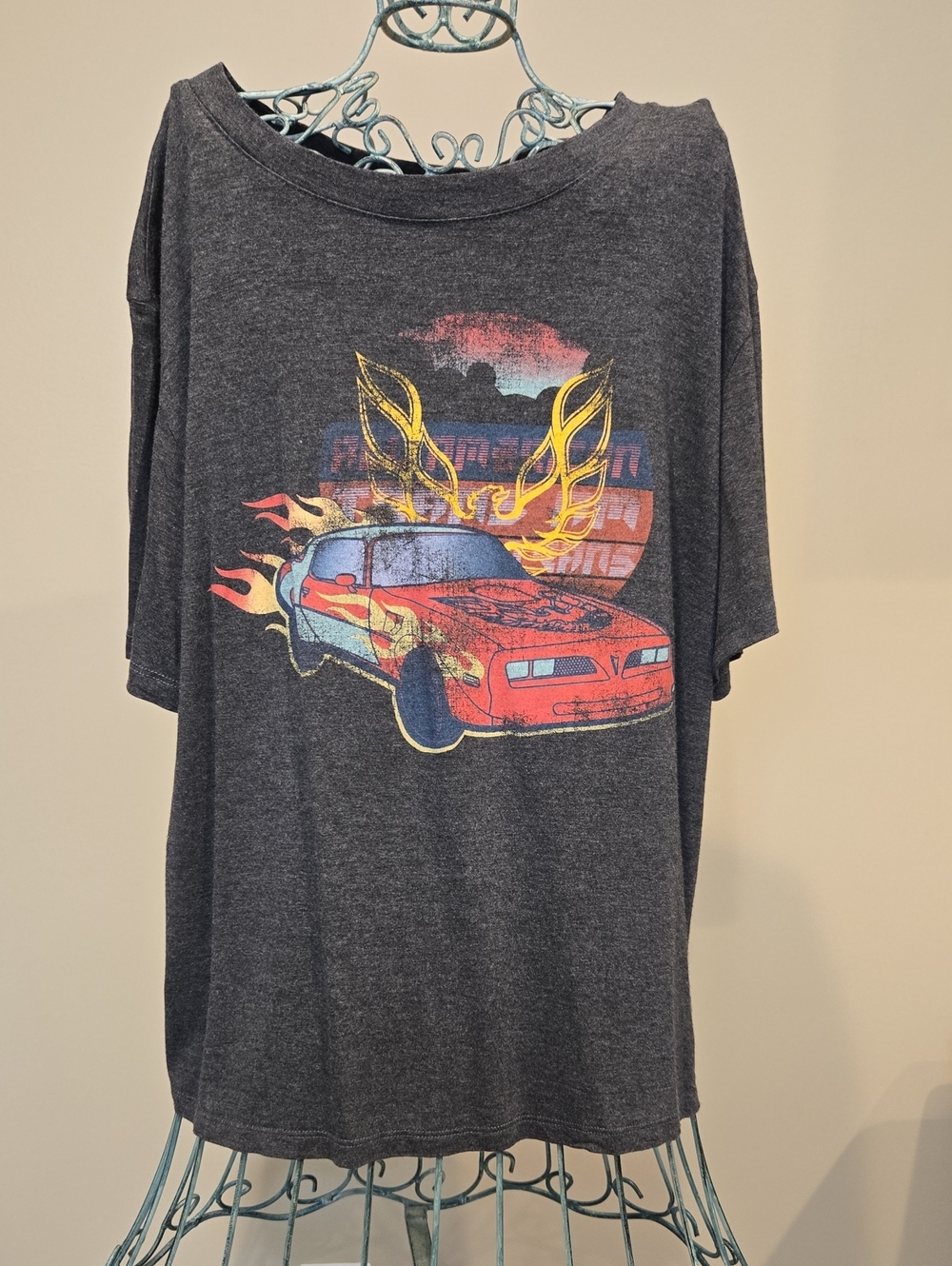 Vintage Graphic Car Tee in Charcoal with Red & Yellow Print
